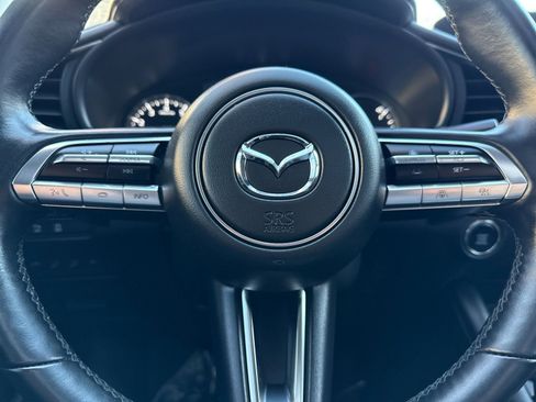 Used 2022 MAZDA MAZDA3 s image 23