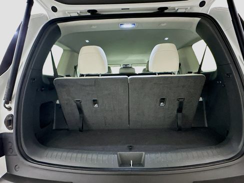 Used 2025 Hyundai Santa Fe SEL AWD/4WD image 31