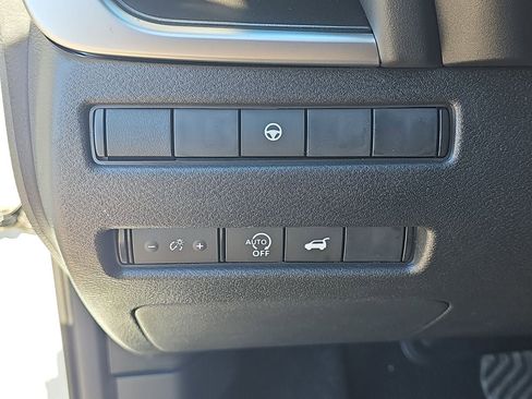New 2026 Nissan Rogue SV FWD image 26