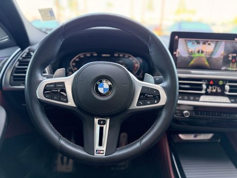 Used 2024 BMW X4 M40i w/ Premium Package image 17