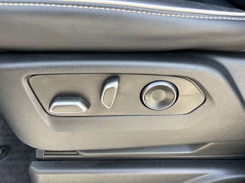 Used 2023 Cadillac Escalade Sport w/ Touring Package image 28