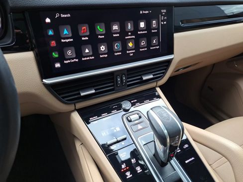 Certified 2022 Porsche Cayenne image 31