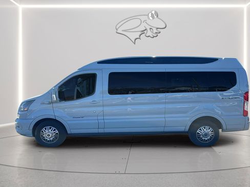 Used 2023 Ford Transit 150 Low Roof AWD image 2
