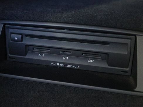 Used 2017 Audi R8 V10 w/ Carbon Exterior Package image 46