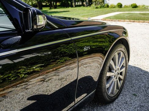 Used 2009 Maybach 62 S RWD image 89