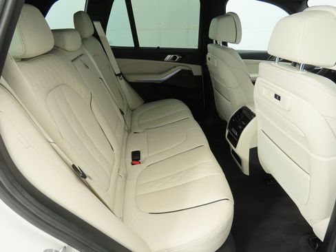 Certified 2023 BMW X5 xDrive45e w/ Executive Package image 22