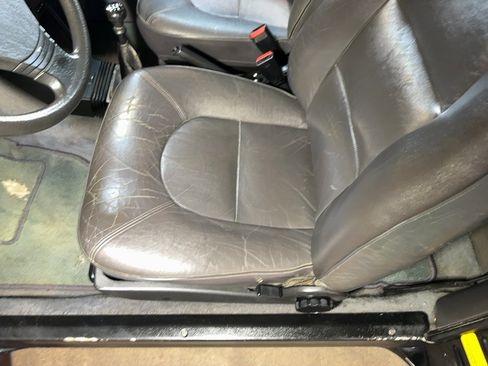Used 1988 Saab 900 Turbo FWD image 59