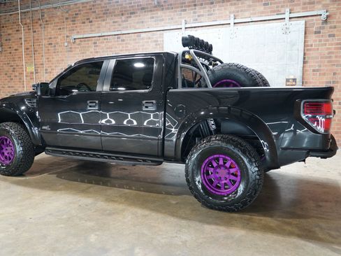 Used 2013 Ford F150 Raptor w/ Luxury Equipment Group image 21