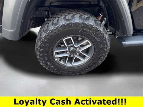 New 2025 Jeep Gladiator Mojave w/ Convenience Group image 28