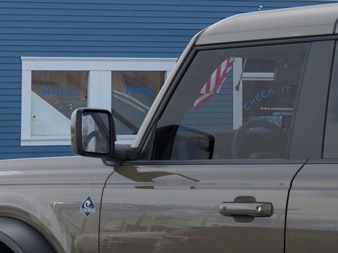Used 2025 Ford Bronco Outer Banks w/ Sasquatch Package AWD/4WD image 22
