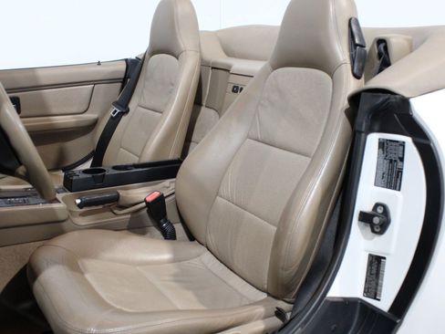 Used 1997 BMW Z3 2.8 RWD image 9