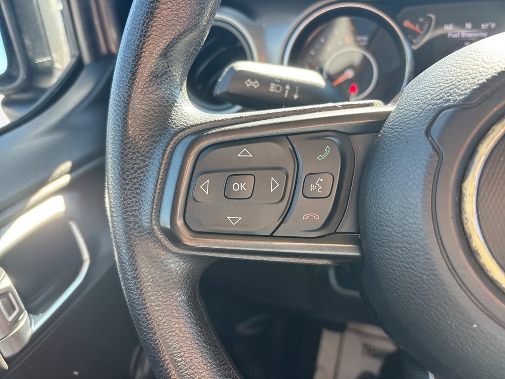 Used 2018 Jeep Wrangler Unlimited Sport AWD/4WD image 31
