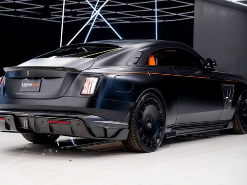 Used 2026 Rolls-Royce Spectre image 18