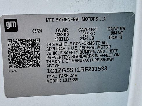 Used 2024 Chevrolet Malibu RS w/ LPO, Floor Liner Package FWD image 31