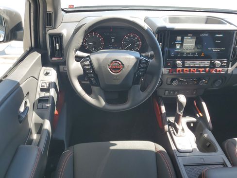 New 2026 Nissan Frontier PRO-4X w/ Pro-4x Convenience Package image 16