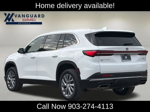 Used 2025 Buick Enclave Preferred AWD/4WD image 6