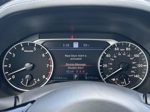 Used 2024 Nissan Altima 2.5 SL FWD image 20