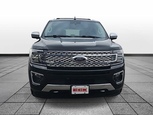 Used 2018 Ford Expedition Platinum image 2
