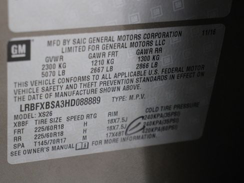 Used 2017 Buick Envision Essence image 42