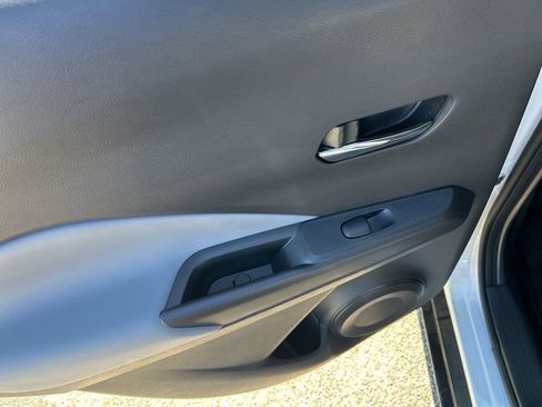 Used 2023 Nissan Kicks SR w/ SR Premium Package FWD image 21