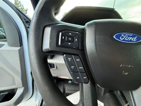 Used 2018 Ford F250 XL w/ Power Equipment Group AWD/4WD image 30