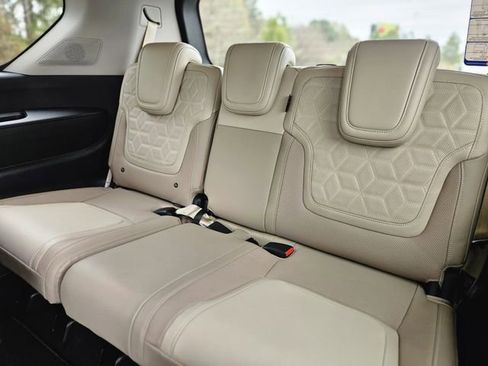 New 2026 Nissan Armada Platinum RWD image 29