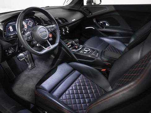 Used 2020 Audi R8 V10 performance image 28