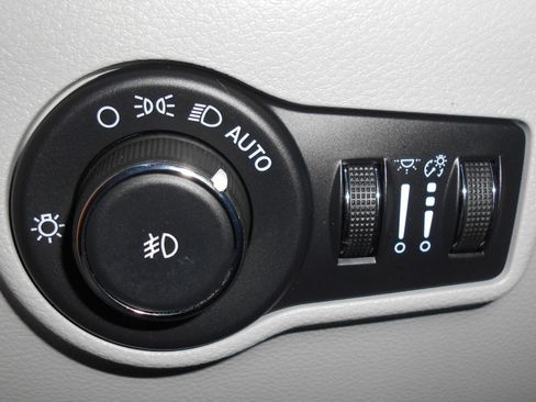 Certified 2022 Jeep Compass Limited AWD/4WD image 14