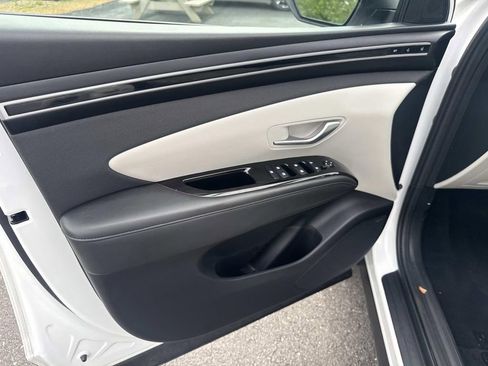 Used 2023 Hyundai Tucson Limited AWD/4WD image 15