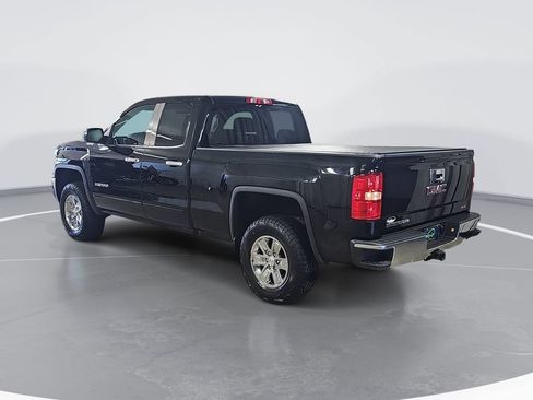 Used 2017 GMC Sierra 1500 SLE w/ SLE Value Package AWD/4WD image 6