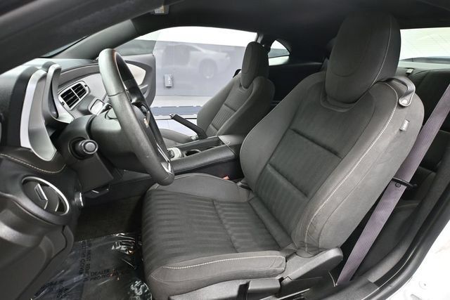 Used 2014 Chevrolet Camaro LS RWD image 19