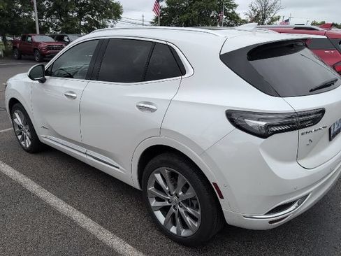 Certified 2023 Buick Envision Avenir FWD image 9