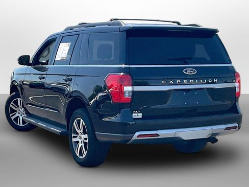 Used 2024 Ford Expedition XLT RWD image 10