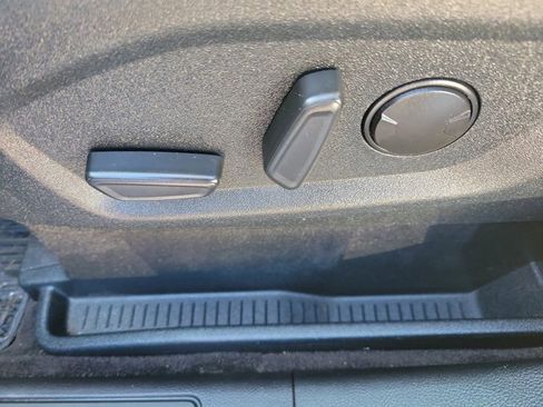 Certified 2020 Ford Edge SEL w/ Convenience Package image 23