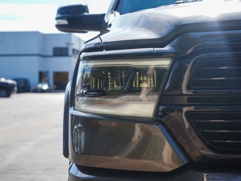 Used 2021 RAM 1500 Laramie AWD/4WD image 10