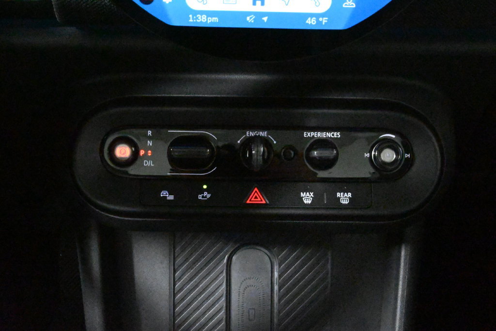 Certified 2025 MINI Cooper 2-Door Hardtop FWD image 25