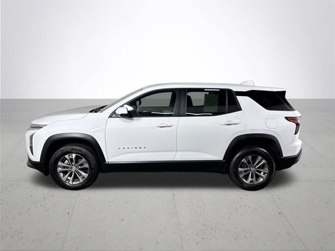 Used 2025 Chevrolet Equinox LT AWD/4WD image 9