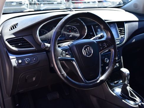 Used 2019 Buick Encore Essence FWD image 37