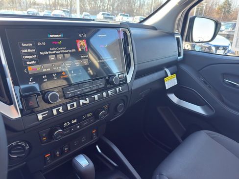 New 2026 Nissan Frontier SV image 21