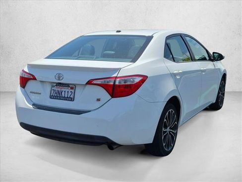 Used 2014 Toyota Corolla S Premium w/ Driver Convenience Package FWD image 5