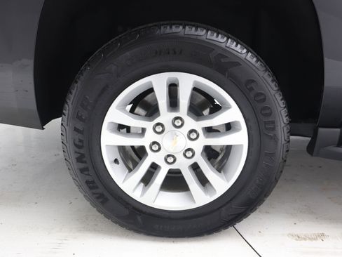 Used 2019 Chevrolet Suburban LS w/ Max Trailering Package AWD/4WD image 34