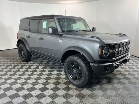 New 2025 Ford Bronco Big Bend w/ Black Diamond Package AWD/4WD image 3