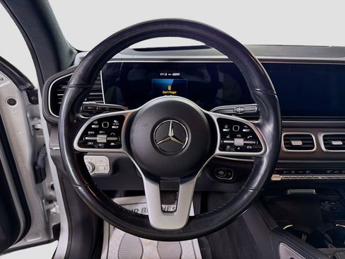 Used 2021 Mercedes-Benz GLS 450 4MATIC image 13