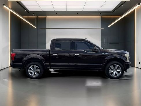 Used 2018 Ford F150 Platinum w/ Equipment Group 701A Luxury AWD/4WD image 7