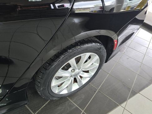 Used 2016 Chrysler 200 C w/ Navigation & Sound Group I image 36