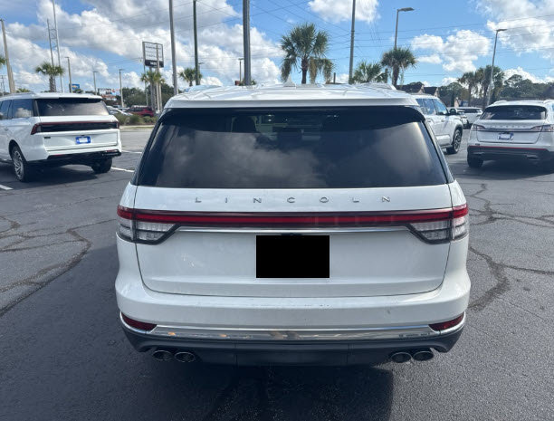 Used 2021 Lincoln Aviator Reserve w/ Equipment Group 201A AWD/4WD image 4