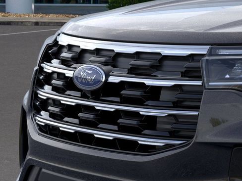 New 2026 Ford Explorer Active w/ Active Comfort Package RWD image 18