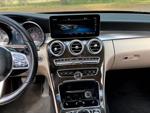 Used 2020 Mercedes-Benz C 300 C 300 w/ Premium Package image 9