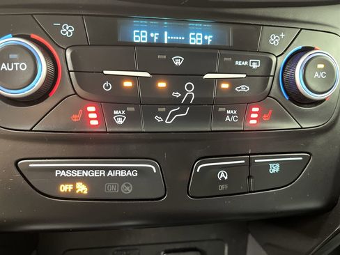 Used 2019 Ford Escape SE AWD/4WD image 25