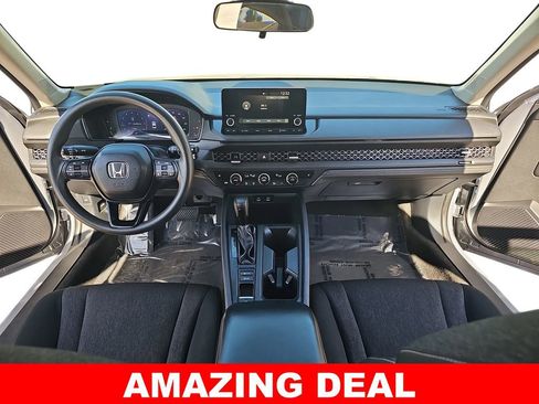 Used 2023 Honda Accord EX image 9